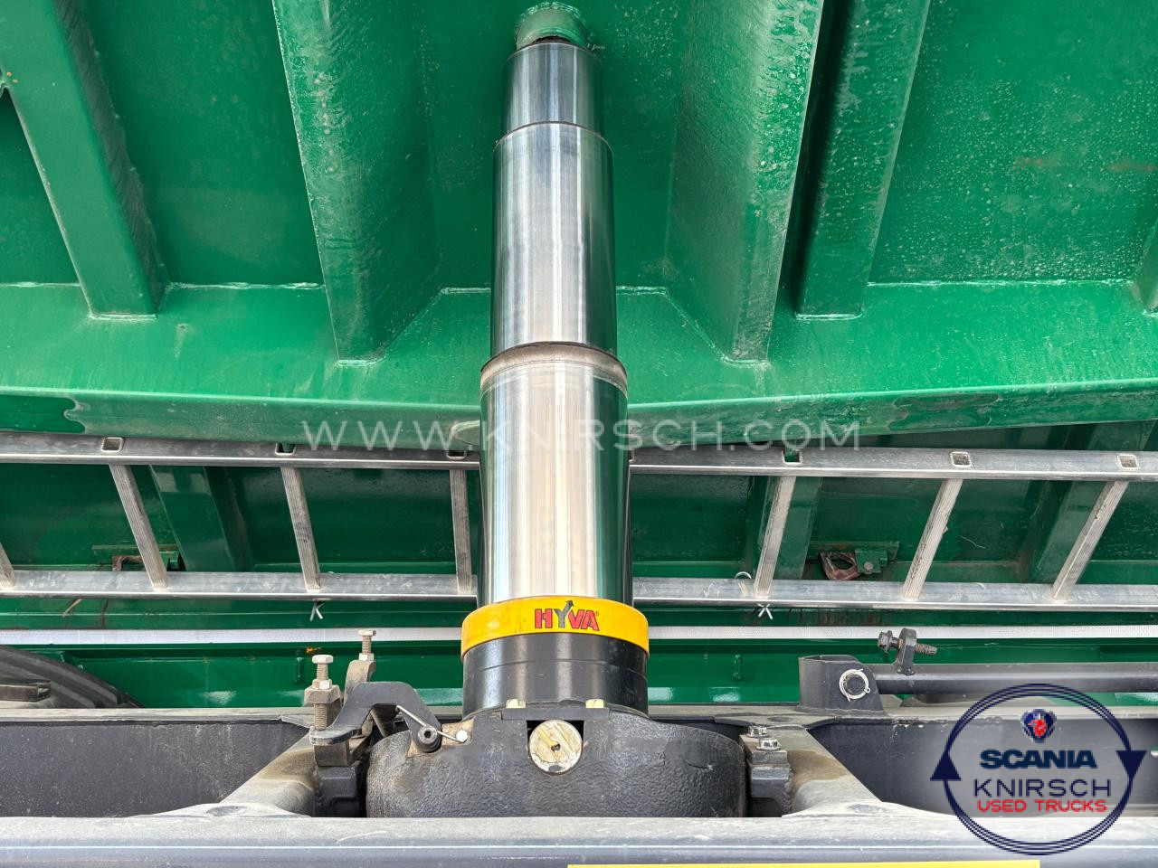 SCANIA P280B4x2HZ 3-Seiten Kipper / Bordmatic / HYVA - Camião basculante: foto 4 SCANIA P280B4x2HZ 3-Seiten Kipper / Bordmatic / HYVA - Camião basculante: foto 4