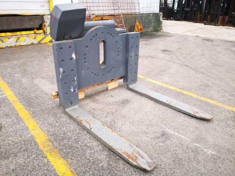 Combilift 360° - Garfos: foto 3 Combilift 360° - Garfos: foto 3