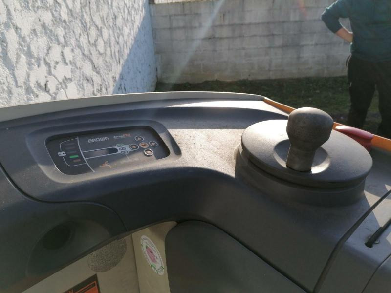 Porta-palete Crown RT4000: foto 9 Porta-palete Crown RT4000: foto 9