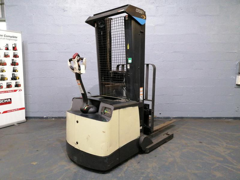 Crown SHR5540-1.6 - Stacker: foto 3 Crown SHR5540-1.6 - Stacker: foto 3