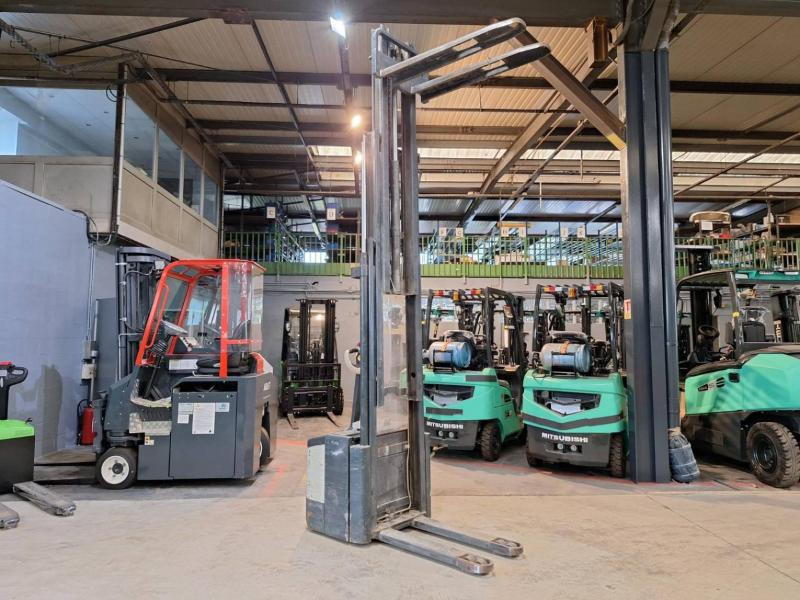 Stacker Crown WE2300-16: foto 12