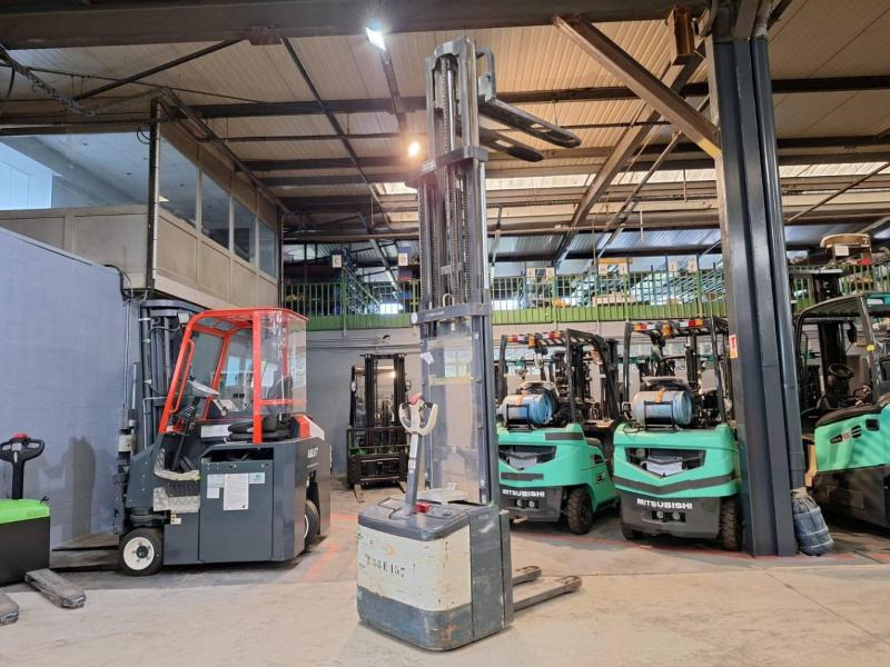 Stacker Crown WE2300-16: foto 10