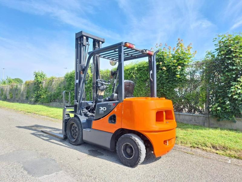Doosan D30S 5 - Empilhador a diesel: foto 4 Doosan D30S 5 - Empilhador a diesel: foto 4
