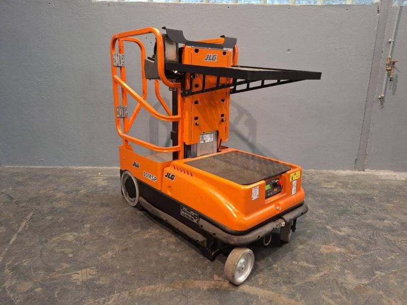 JLG 10MSP - Plataforma de mastro vertical: foto 4 JLG 10MSP - Plataforma de mastro vertical: foto 4