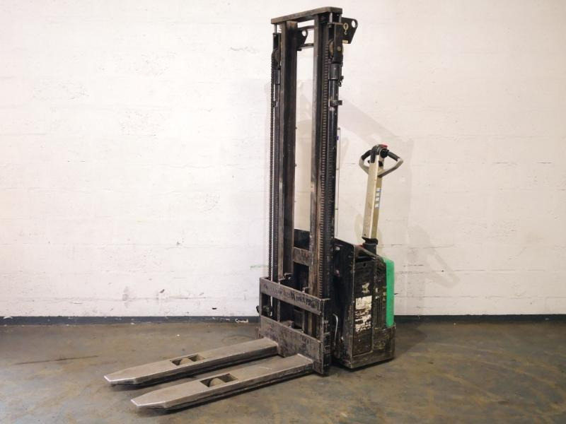 Mitsubishi SBP12N - Stacker: foto 3 Mitsubishi SBP12N - Stacker: foto 3