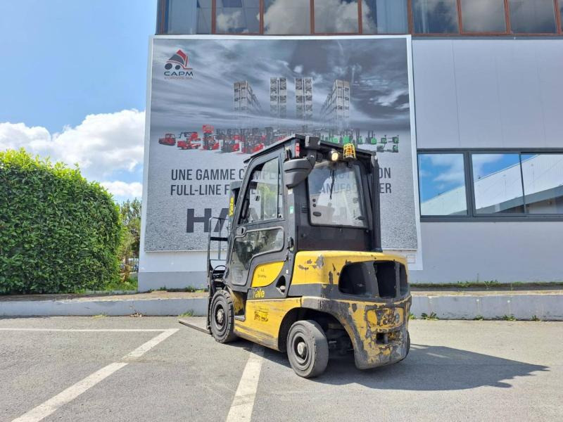 Yale GDP25VX - Empilhador a diesel: foto 4 Yale GDP25VX - Empilhador a diesel: foto 4