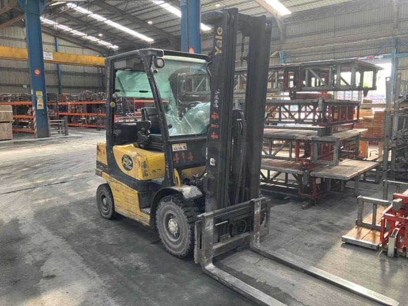 Yale GDP25VX - Empilhador a diesel: foto 2 Yale GDP25VX - Empilhador a diesel: foto 2