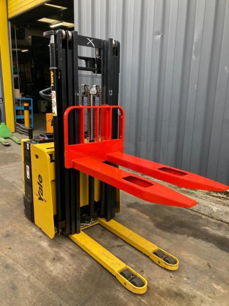 Yale MS12X - Stacker: foto 1 Yale MS12X - Stacker: foto 1