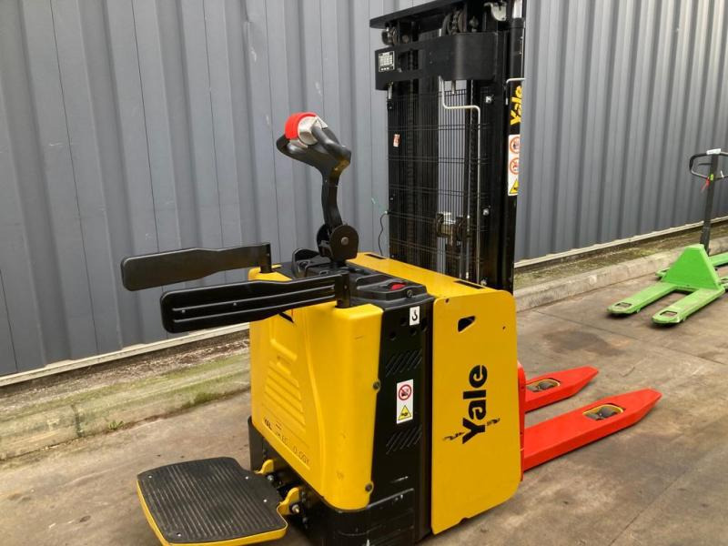 Yale MS12X - Stacker: foto 3 Yale MS12X - Stacker: foto 3