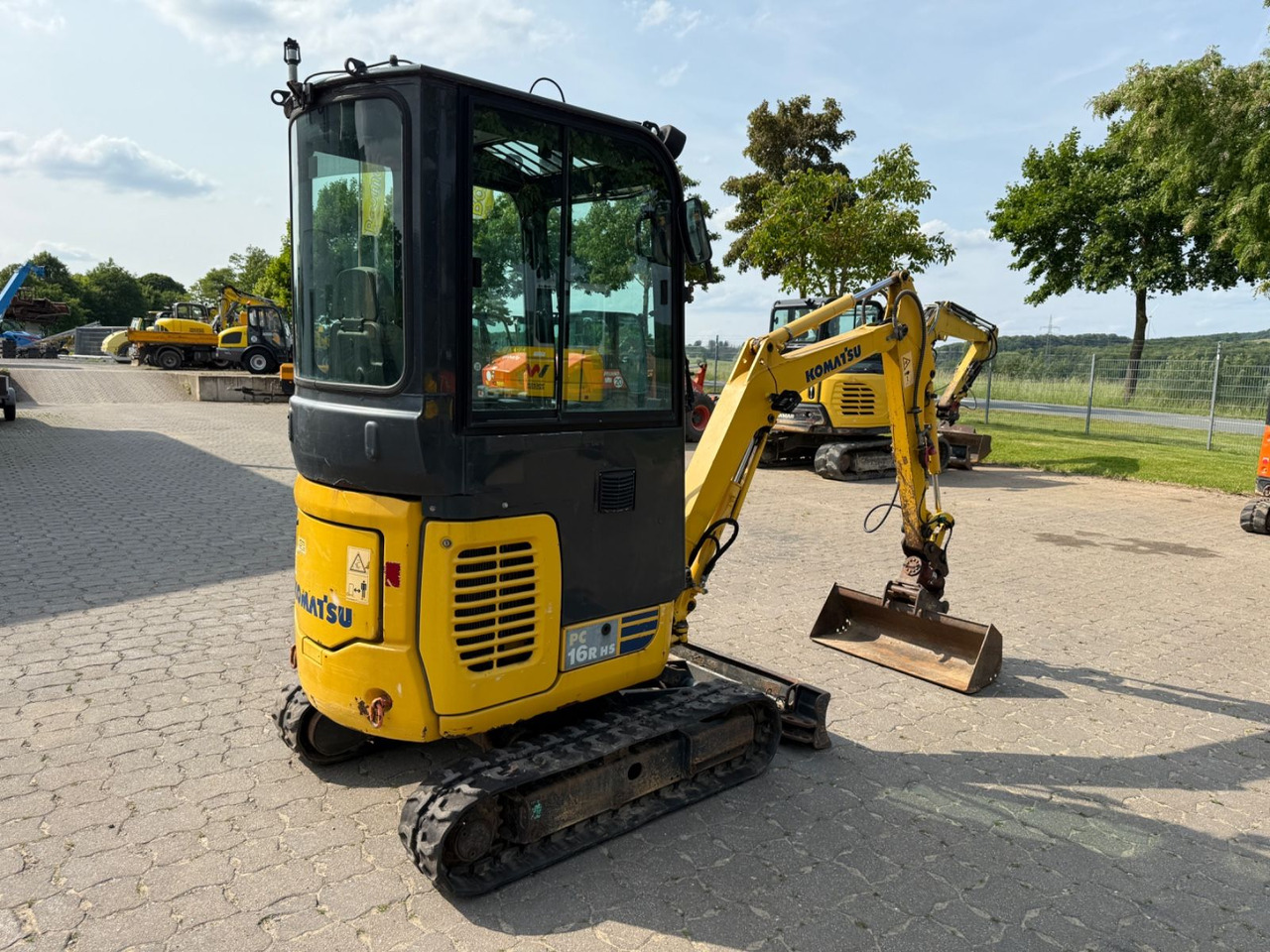 Komatsu PC 16R-3HS, Bj 17, 2210 BH, Tilt mit HS01, GL - Mini escavadeira: foto 4 Komatsu PC 16R-3HS, Bj 17, 2210 BH, Tilt mit HS01, GL - Mini escavadeira: foto 4