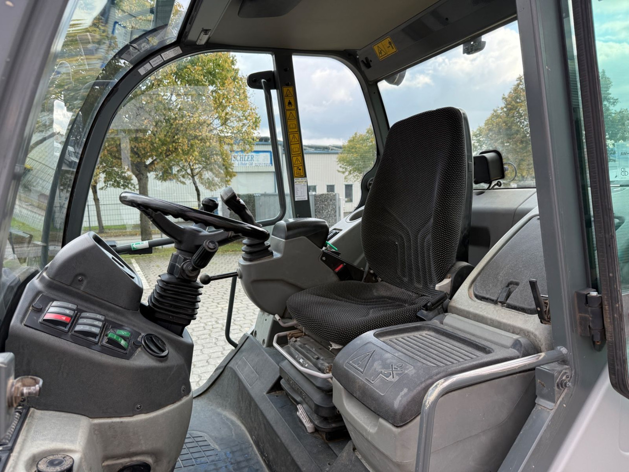 Locação financeira de  Kramer 8085 Ecospeed, Bj. 16, 3700 BH, Schaufel, Gabel Kramer 8085 Ecospeed, Bj. 16, 3700 BH, Schaufel, Gabel: foto 11