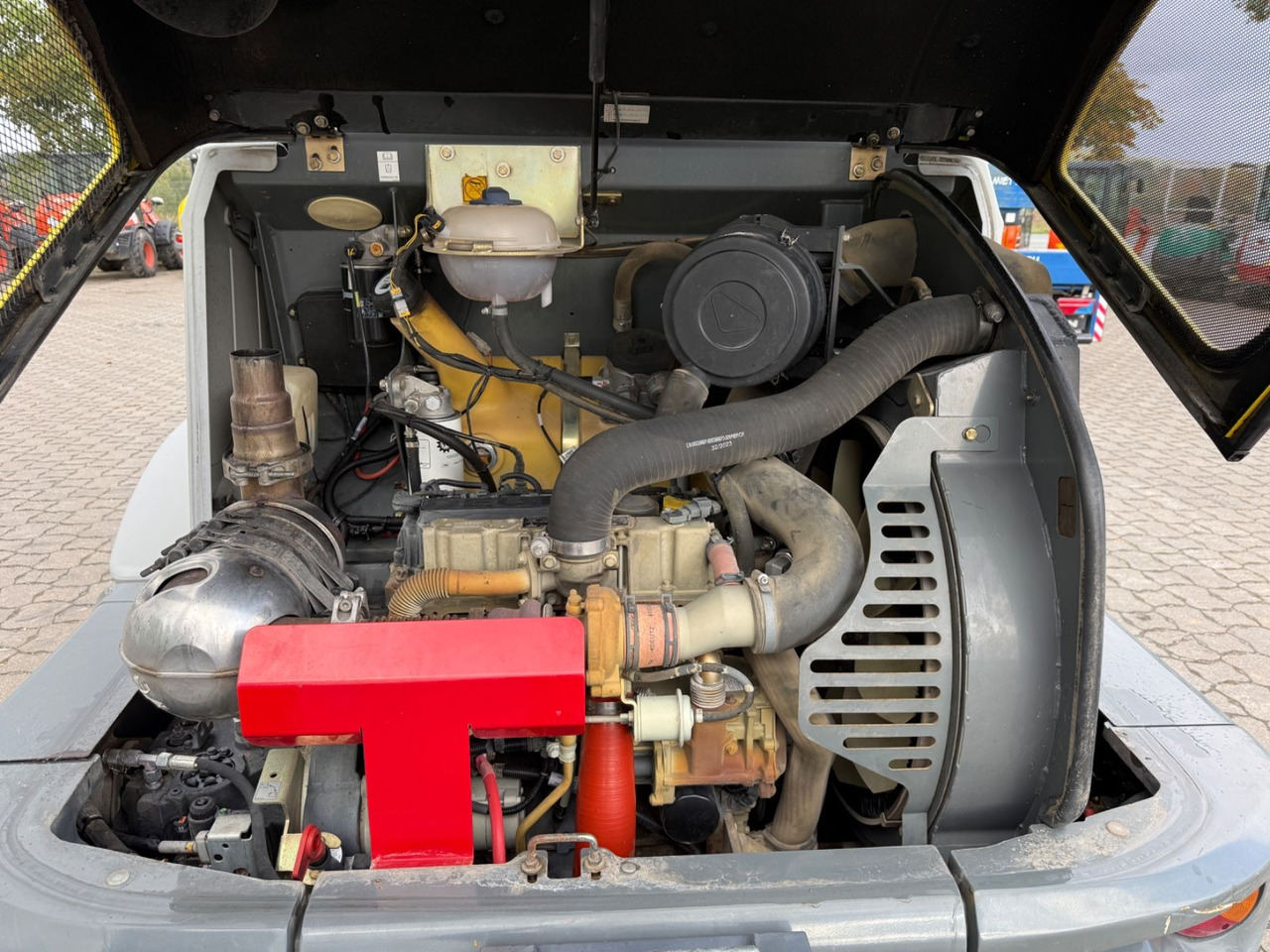 Locação financeira de  Kramer 8085 Ecospeed, Bj. 16, 3700 BH, Schaufel, Gabel Kramer 8085 Ecospeed, Bj. 16, 3700 BH, Schaufel, Gabel: foto 10