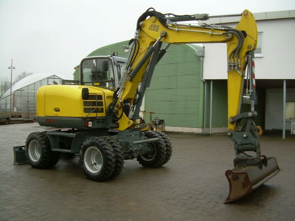 Wacker EW 100, Bj 20, 1750 BH, VA, Powertilt HS08, GL - Escavadeira de rodas: foto 4 Wacker EW 100, Bj 20, 1750 BH, VA, Powertilt HS08, GL - Escavadeira de rodas: foto 4