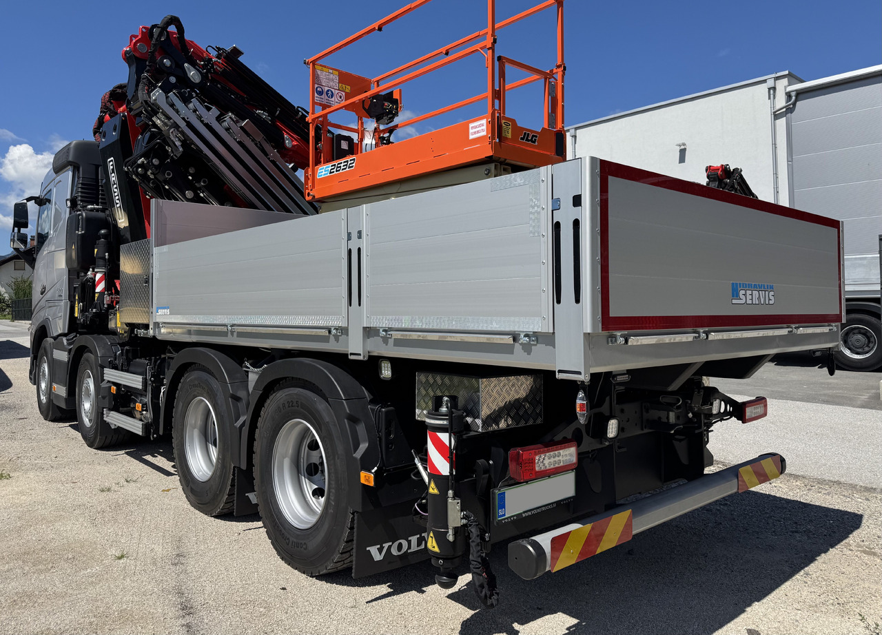 VOLVO Hiab Palfinger Fassi F1450-8 JIB-6 - Camião grua: foto 5 VOLVO Hiab Palfinger Fassi F1450-8 JIB-6 - Camião grua: foto 5