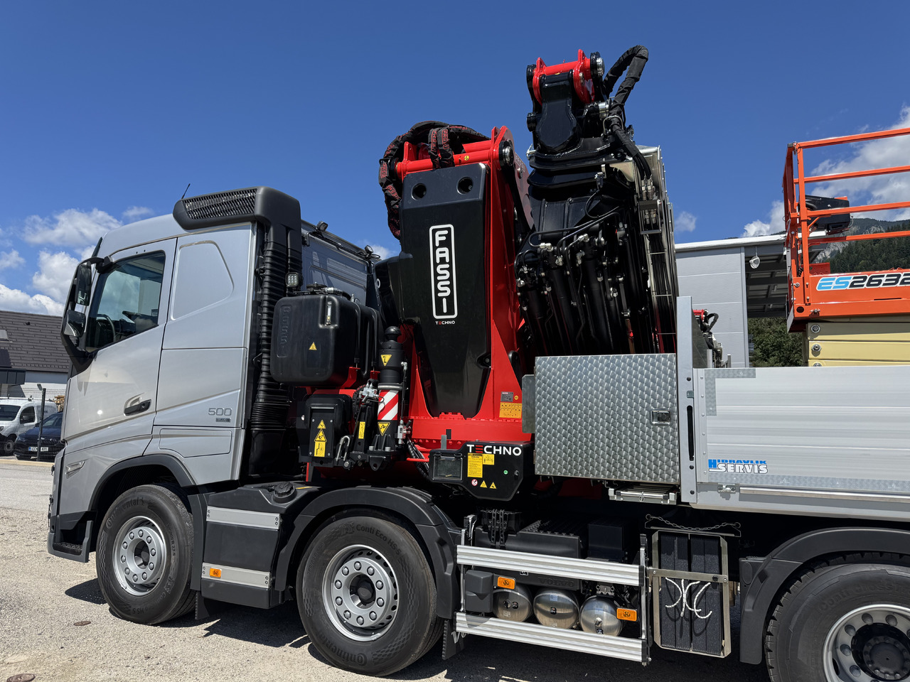 VOLVO Hiab Palfinger Fassi F1450-8 JIB-6 - Camião grua: foto 3 VOLVO Hiab Palfinger Fassi F1450-8 JIB-6 - Camião grua: foto 3