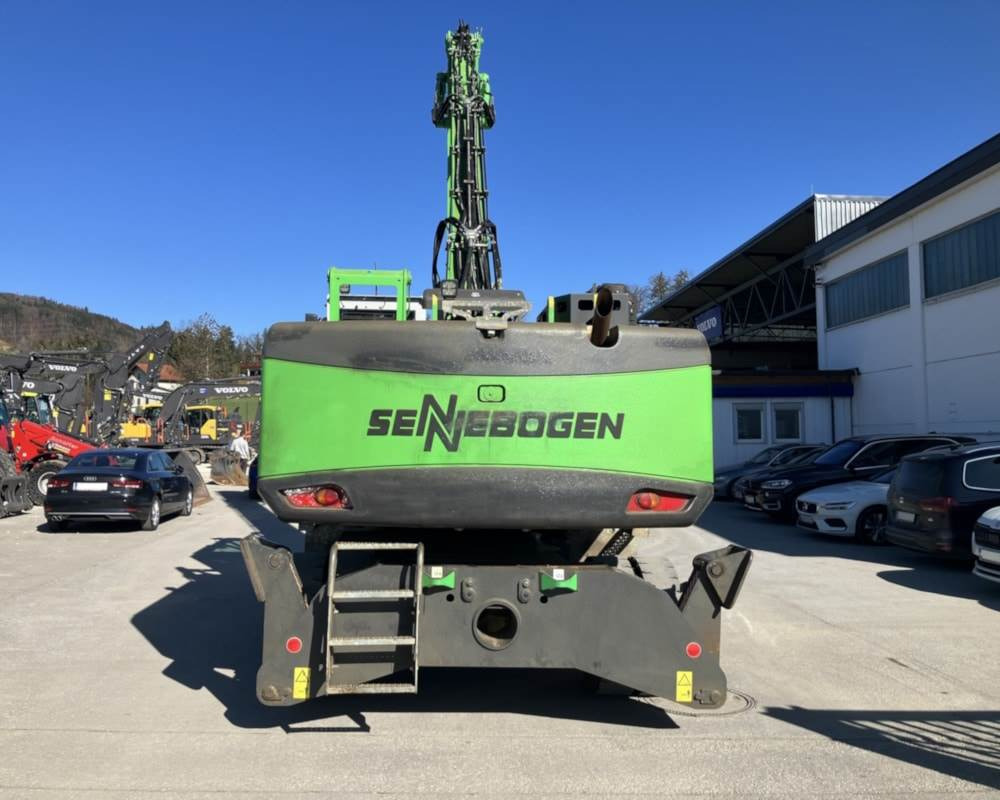 Sennebogen 825E - Manipulador de material: foto 5 Sennebogen 825E - Manipulador de material: foto 5