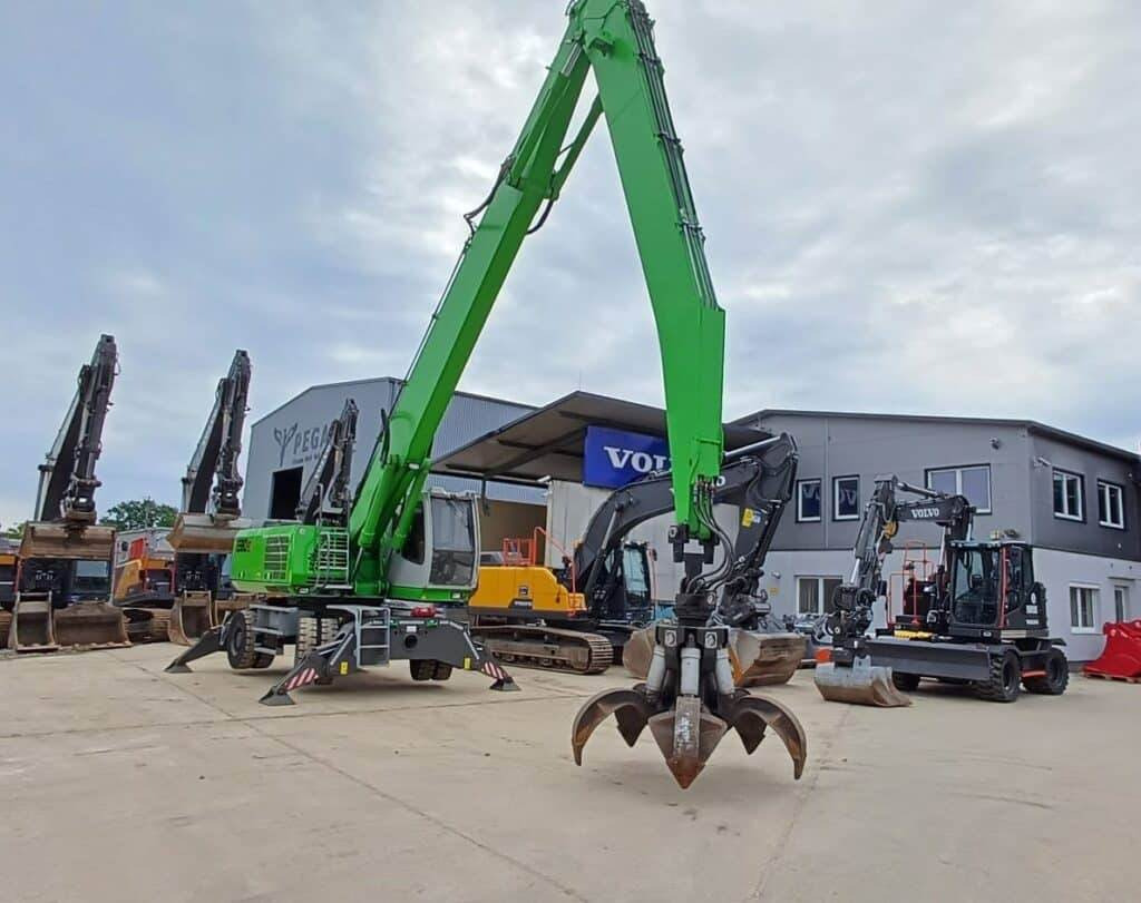 Sennebogen 830E - Manipulador de material: foto 1 Sennebogen 830E - Manipulador de material: foto 1