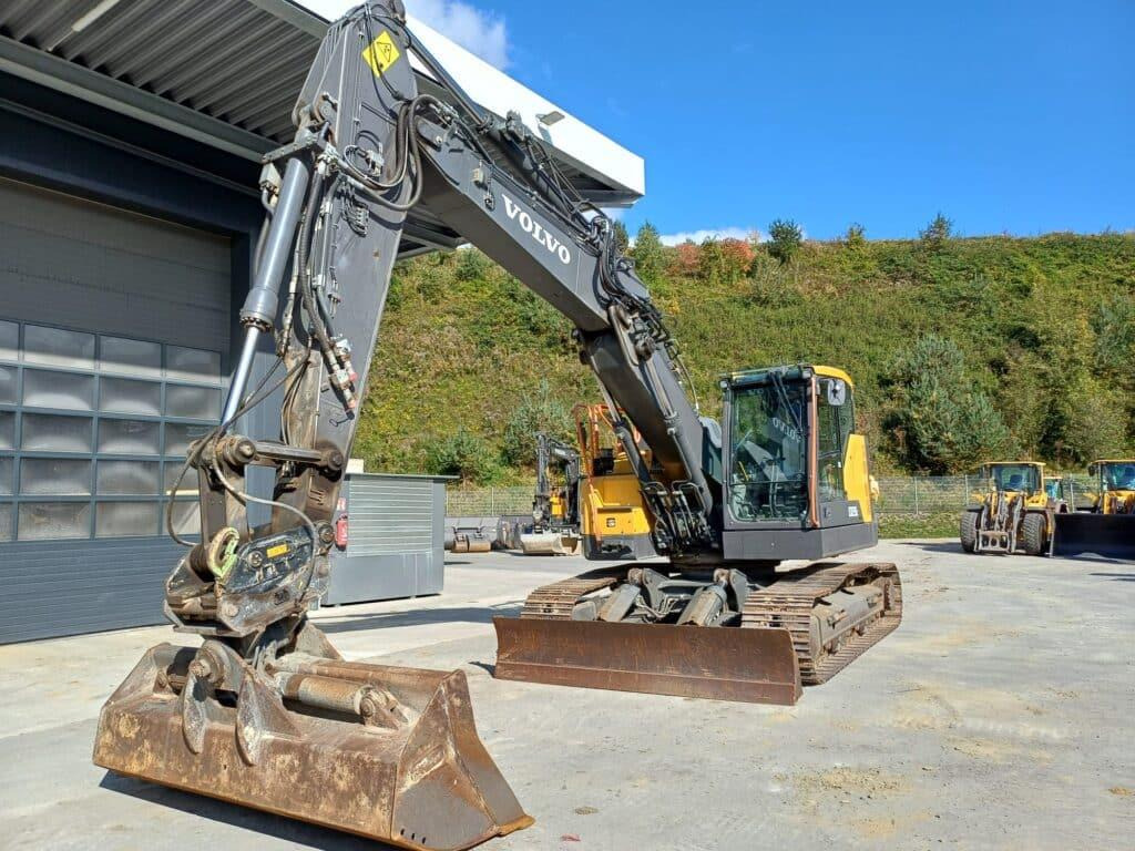 Volvo ECR235EL - Escavadora de rastos: foto 4 Volvo ECR235EL - Escavadora de rastos: foto 4