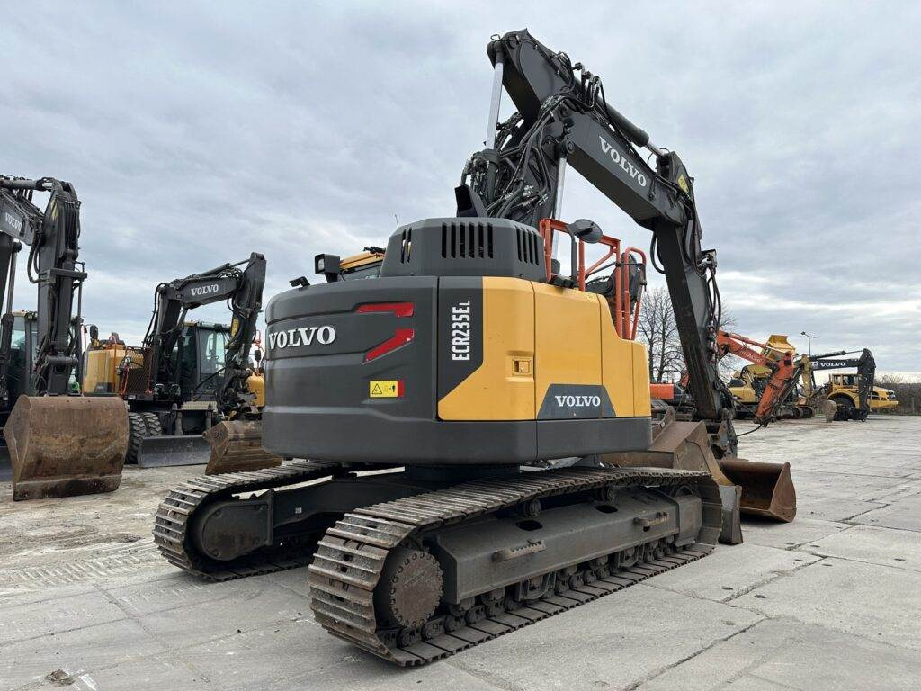 Volvo ECR235EL - Escavadora de rastos: foto 3 Volvo ECR235EL - Escavadora de rastos: foto 3