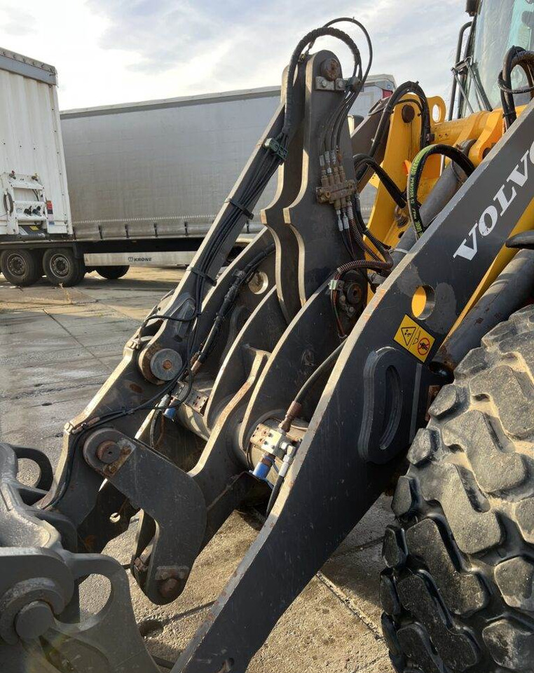 Volvo L45H - Pá carregadora de rodas: foto 5 Volvo L45H - Pá carregadora de rodas: foto 5