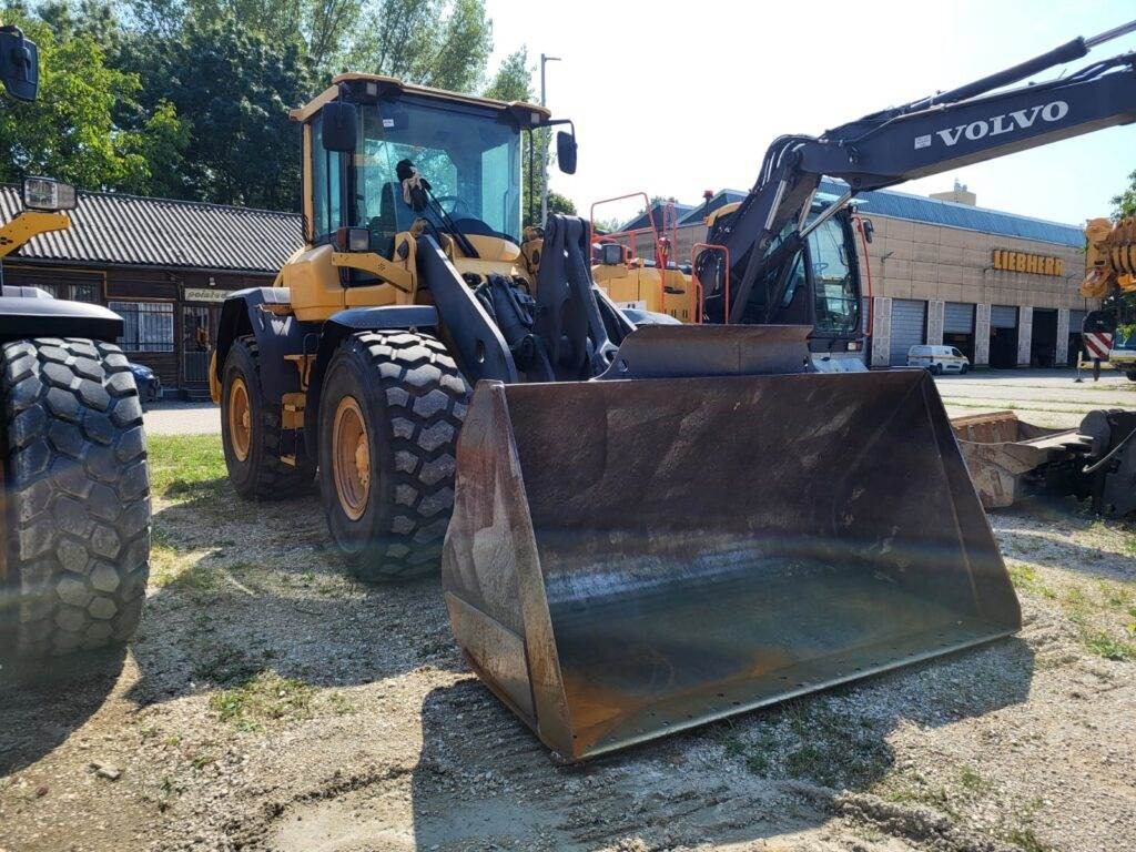 Volvo L70G - Pá carregadora de rodas: foto 1 Volvo L70G - Pá carregadora de rodas: foto 1