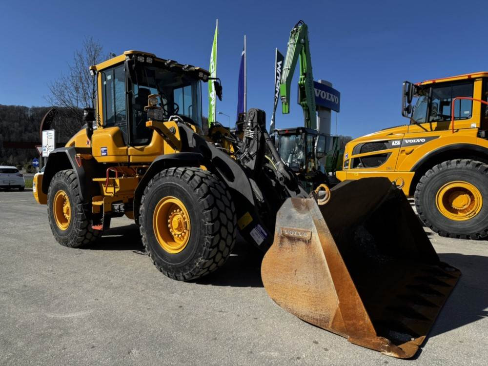 Volvo L90H - Pá carregadora de rodas: foto 1 Volvo L90H - Pá carregadora de rodas: foto 1