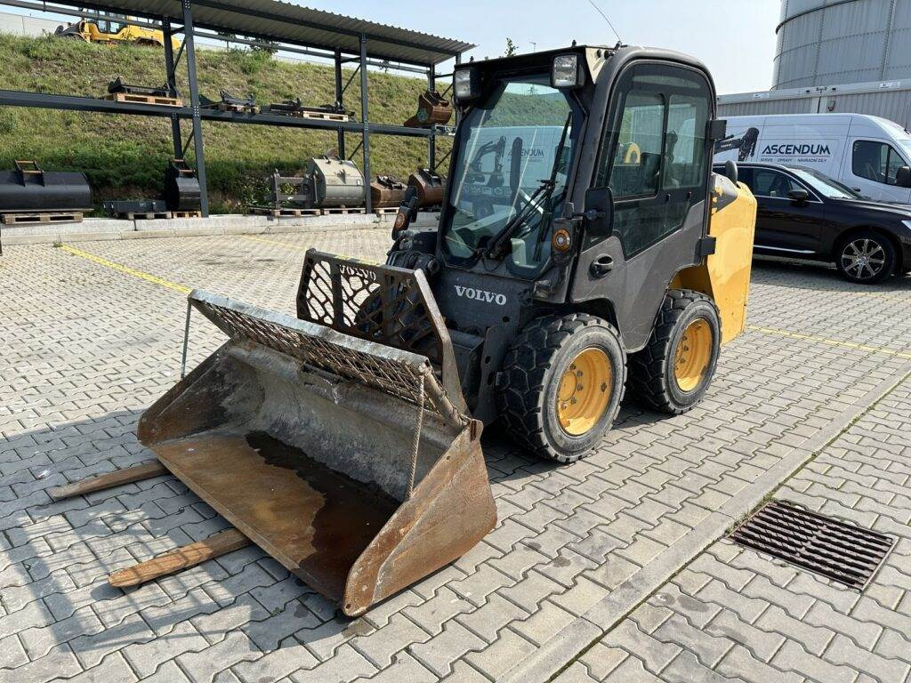 Volvo MC70C - Mini pá carregadora: foto 4 Volvo MC70C - Mini pá carregadora: foto 4