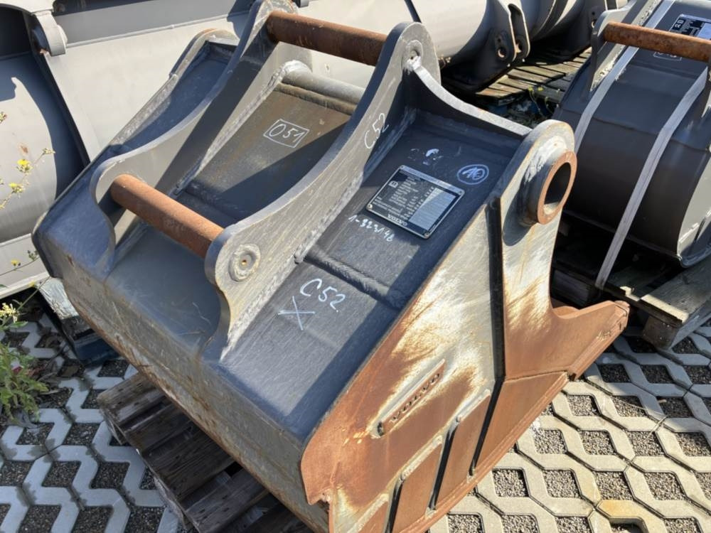 Volvo Tieflöffel mit Zähnen S60 - Retroescavadeira: foto 2 Volvo Tieflöffel mit Zähnen S60 - Retroescavadeira: foto 2