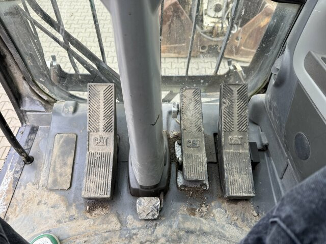 CAT M318D Mobilbagger *9.235 h *Schnellw. *Greifer - Escavadeira de rodas: foto 5 CAT M318D Mobilbagger *9.235 h *Schnellw. *Greifer - Escavadeira de rodas: foto 5