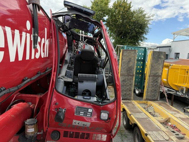 Grove Manitowoc GMK 4100L-2 Autokran 8x6 - Grua todo o terreno: foto 5 Grove Manitowoc GMK 4100L-2 Autokran 8x6 - Grua todo o terreno: foto 5
