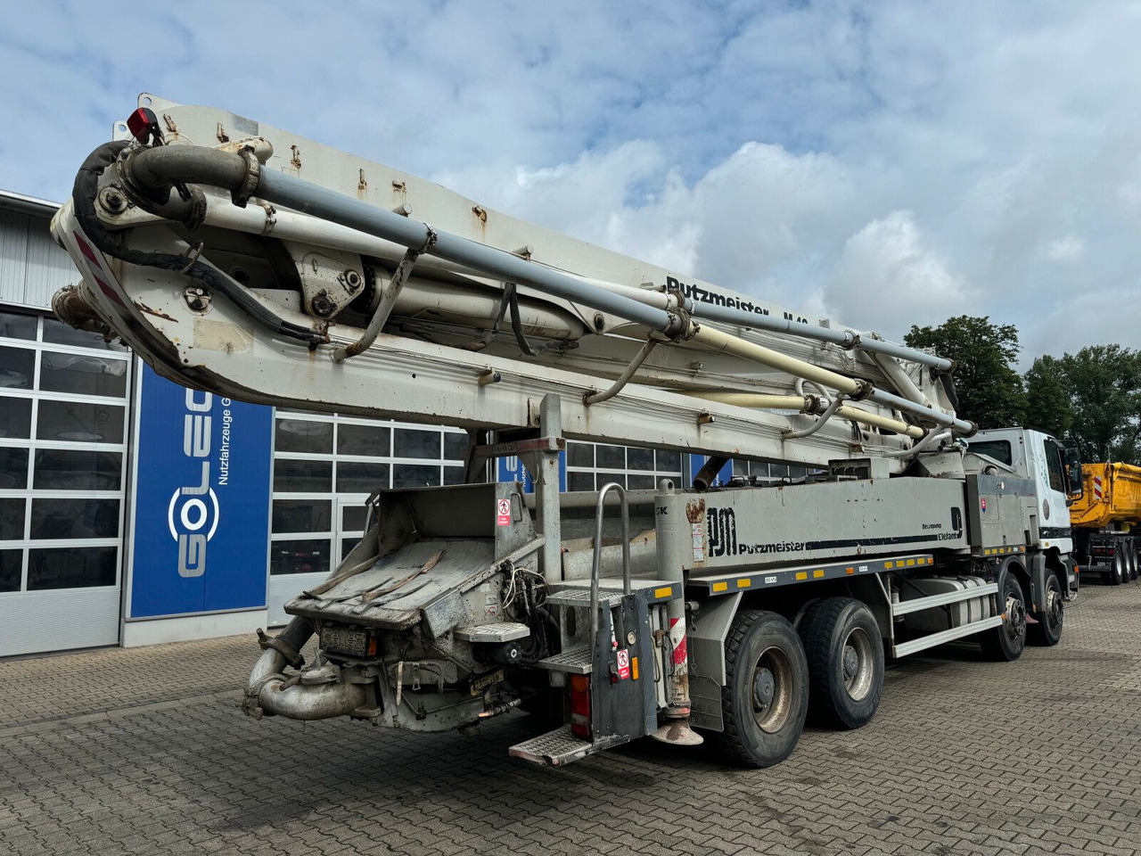 Mercedes-Benz ACTROS 3240 8x4 Betonpumpe PUTZMEISTER BSF 42 M - Autobomba de betão: foto 5 Mercedes-Benz ACTROS 3240 8x4 Betonpumpe PUTZMEISTER BSF 42 M - Autobomba de betão: foto 5