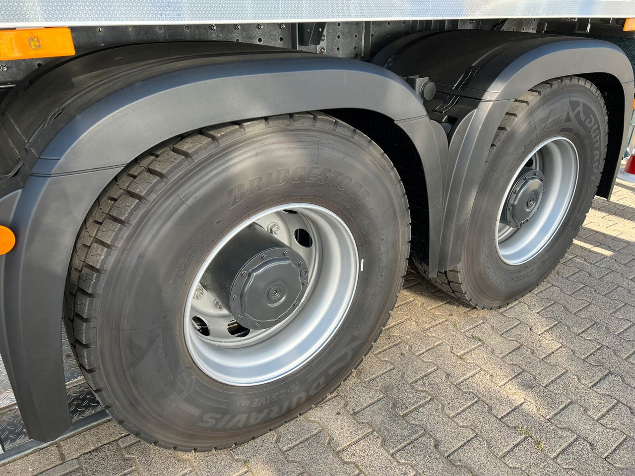 Autobomba de betão Mercedes-Benz AROCS 2640 6x4 E6 Betonpumpe Putzmeister 36-4 M: foto 23