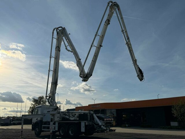Mercedes-Benz AROCS 2840 6x4 Betonp. Putzmeister BSF36-4.16HLS - Autobomba de betão: foto 2 Mercedes-Benz AROCS 2840 6x4 Betonp. Putzmeister BSF36-4.16HLS - Autobomba de betão: foto 2