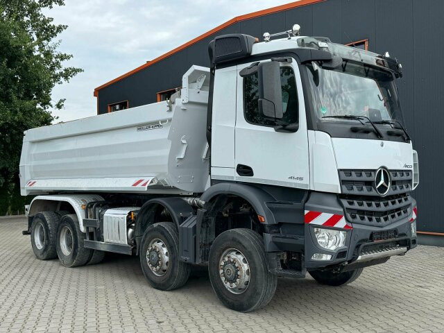Mercedes-Benz AROCS 4145 8x8 Meiller Muldenkipper - Camião basculante: foto 1 Mercedes-Benz AROCS 4145 8x8 Meiller Muldenkipper - Camião basculante: foto 1