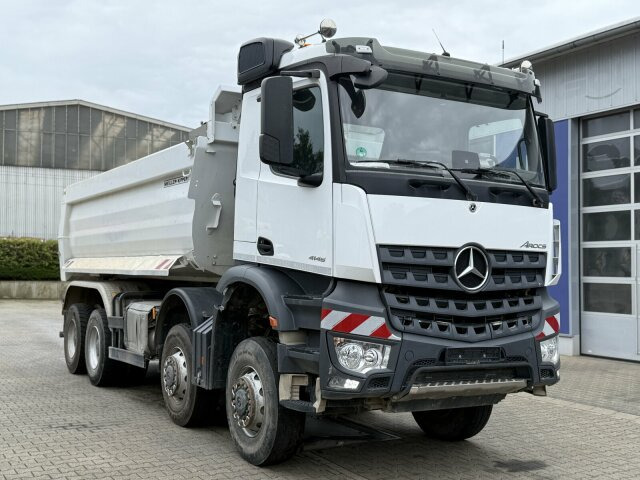 Mercedes-Benz AROCS 4145 8x8 Meiller Muldenkipper - Camião basculante: foto 1 Mercedes-Benz AROCS 4145 8x8 Meiller Muldenkipper - Camião basculante: foto 1