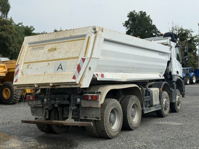 Camião basculante Mercedes-Benz AROCS 4145 8x8 Meiller Muldenkipper: foto 10