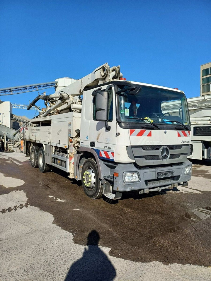 Mercedes-Benz Actros 2636 6x4 Betonpumpe Putzmeister 24-4 16H - Autobomba de betão: foto 1 Mercedes-Benz Actros 2636 6x4 Betonpumpe Putzmeister 24-4 16H - Autobomba de betão: foto 1