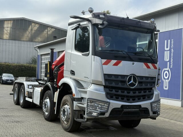 Mercedes-Benz Arocs 3246 8x4 Abrollkipper Kran Palfinger 19001 - Camião polibenne, Camião grua: foto 1 Mercedes-Benz Arocs 3246 8x4 Abrollkipper Kran Palfinger 19001 - Camião polibenne, Camião grua: foto 1