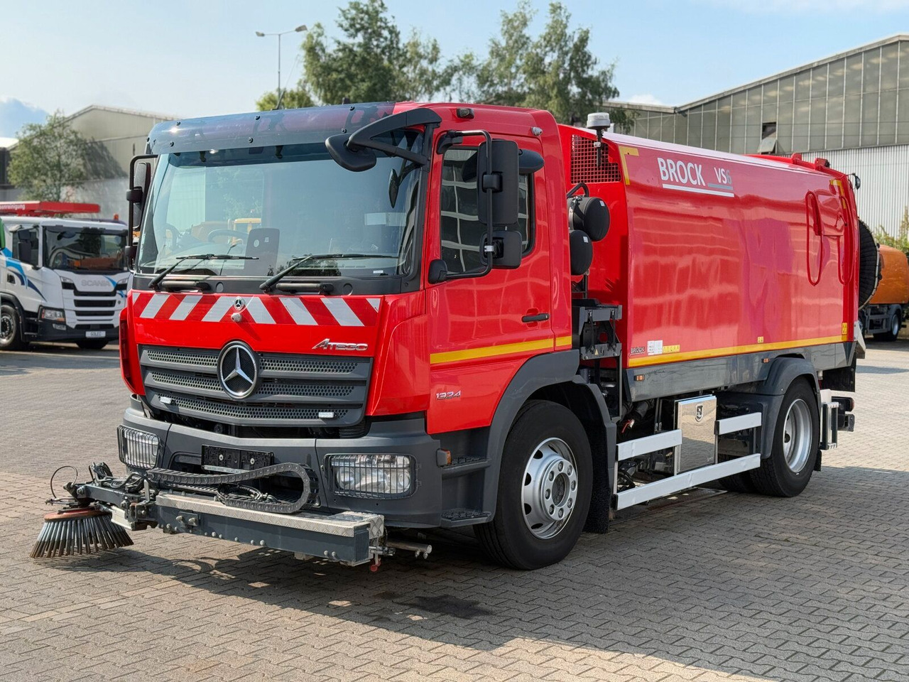 Mercedes-Benz Atego 1324 4x2 Kehrmaschine BROCK HD Anlage - Varredora urbana: foto 2 Mercedes-Benz Atego 1324 4x2 Kehrmaschine BROCK HD Anlage - Varredora urbana: foto 2