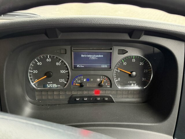 Mercedes-Benz Atego Kehrmaschine BUCHER CITYFANT 5000 - Varredora urbana: foto 2 Mercedes-Benz Atego Kehrmaschine BUCHER CITYFANT 5000 - Varredora urbana: foto 2