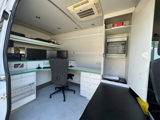 Mercedes-Benz Sprinter MB TV-Fzg mit Rausch Inspektion Einheit - Caminhão limpa fossa: foto 5 Mercedes-Benz Sprinter MB TV-Fzg mit Rausch Inspektion Einheit - Caminhão limpa fossa: foto 5
