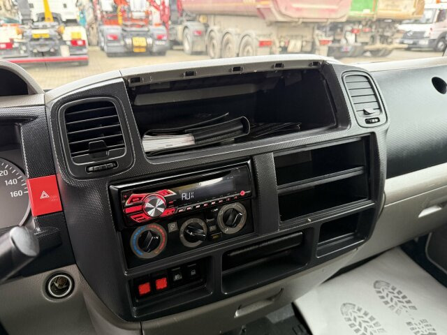 Nissan Cabstar 4x2 Ruthmann Steiger TB 270 - Caminhão com plataforma aérea: foto 3 Nissan Cabstar 4x2 Ruthmann Steiger TB 270 - Caminhão com plataforma aérea: foto 3