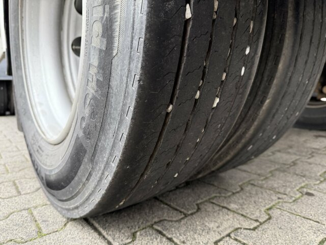 PAVIC HTA 27 Holzanhänger 3 Achse 27.000 Kg - Reboque transporte de madeira: foto 4 PAVIC HTA 27 Holzanhänger 3 Achse 27.000 Kg - Reboque transporte de madeira: foto 4