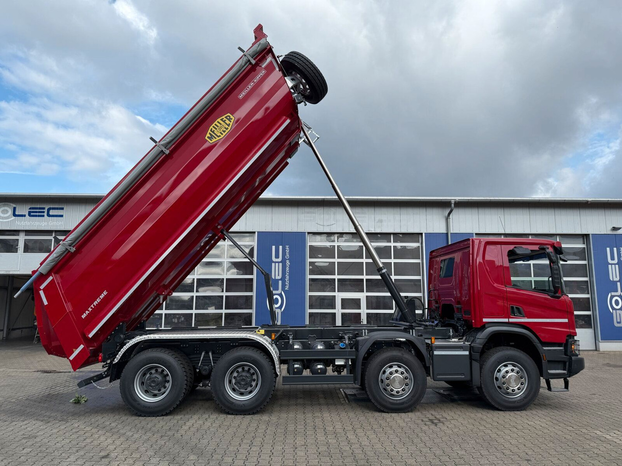 Scania P 420 8x4 Kipper Meiller Euro 6 - Camião multibenne: foto 4 Scania P 420 8x4 Kipper Meiller Euro 6 - Camião multibenne: foto 4