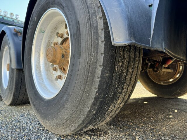 Schwarzmüller HS 3/E Langmaterial Holz 3 Achse 35.000 Kg - Semi-reboque transporte de madeira: foto 4 Schwarzmüller HS 3/E Langmaterial Holz 3 Achse 35.000 Kg - Semi-reboque transporte de madeira: foto 4