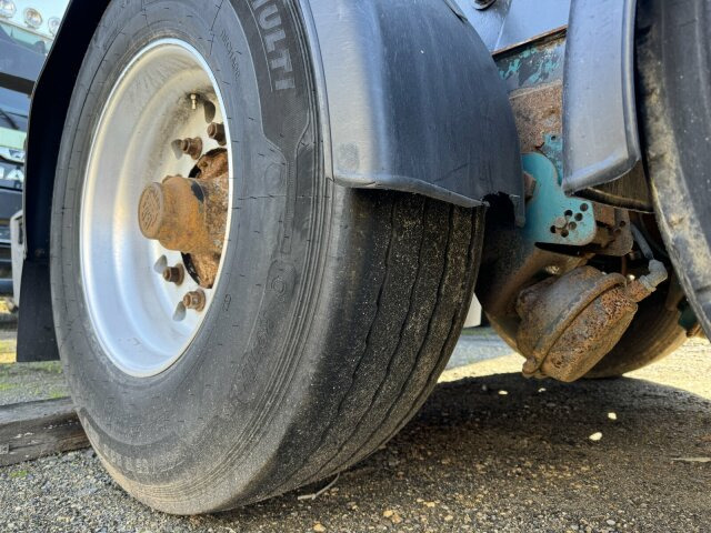 Schwarzmüller HS 3/E Langmaterial Holz 3 Achse 35.000 Kg - Semi-reboque transporte de madeira: foto 3 Schwarzmüller HS 3/E Langmaterial Holz 3 Achse 35.000 Kg - Semi-reboque transporte de madeira: foto 3