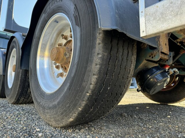 Schwarzmüller HS 3/E Langmaterial Holz 3 Achse 35.000 Kg - Semi-reboque transporte de madeira: foto 5 Schwarzmüller HS 3/E Langmaterial Holz 3 Achse 35.000 Kg - Semi-reboque transporte de madeira: foto 5