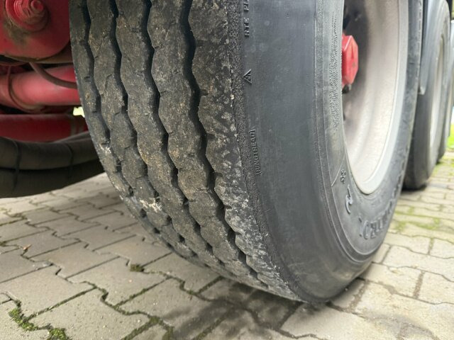 Spitzer SF 2754 / 4P liegend Silo 55 m3 - Semi-reboque silo: foto 4 Spitzer SF 2754 / 4P liegend Silo 55 m3 - Semi-reboque silo: foto 4