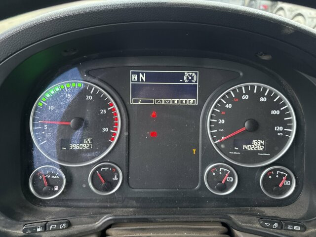 MAN TGS 26.440 Zugmaschine + Atlas Kran 5 Ausschube - Tractor: foto 2 MAN TGS 26.440 Zugmaschine + Atlas Kran 5 Ausschube - Tractor: foto 2