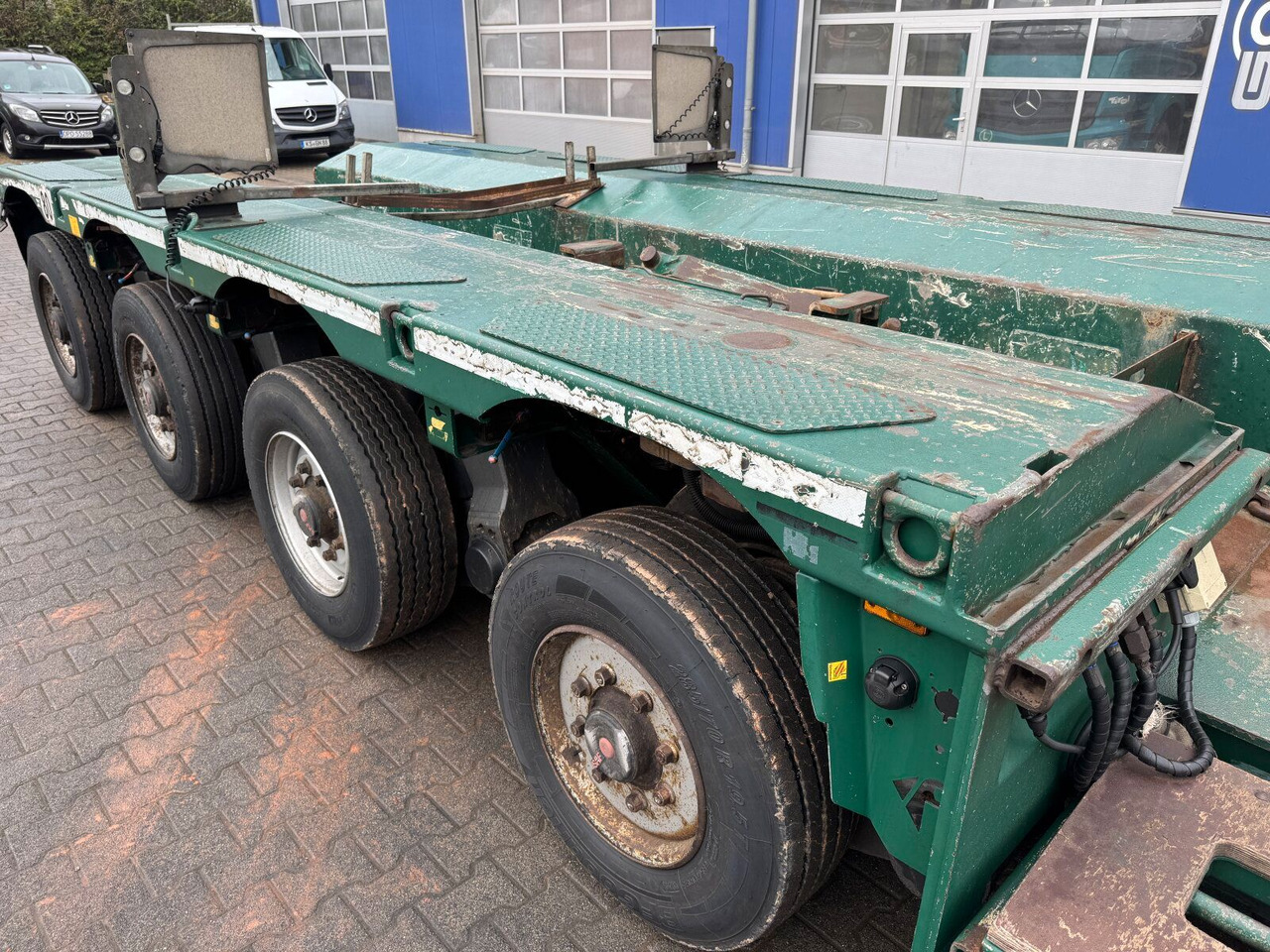 Tractor Mercedes-Benz ACTROS 4163 8x4 Schwerlast +Tieflader 4+2 *83 T: foto 16